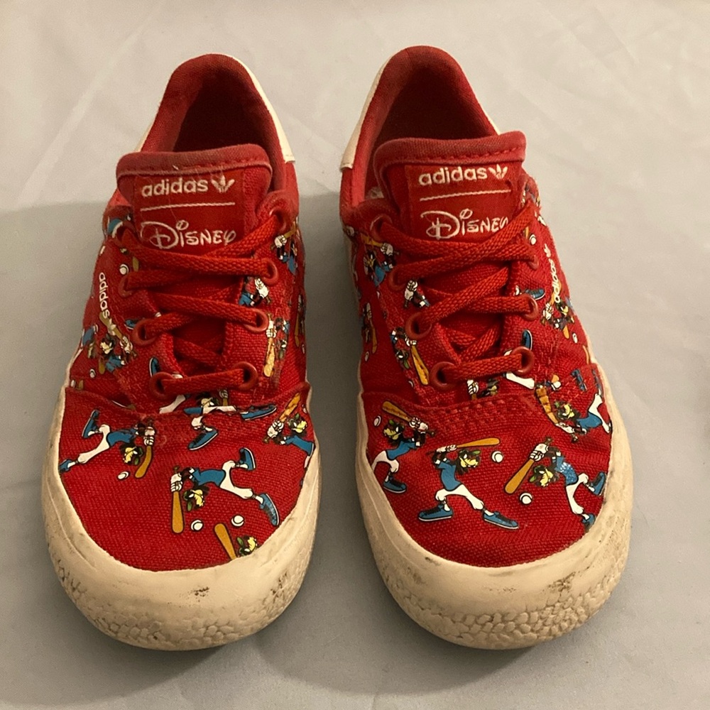 Adidas goofy baseball print slip on sneakers